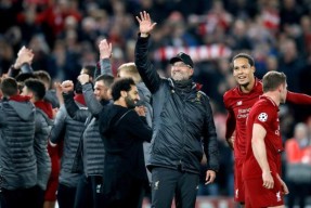 开云官网-阿贾克斯清晨主帅复盘摩纳哥调整名单之后，集结日西汉姆调整名单以备亚冠(坎宁安康宁汉姆)