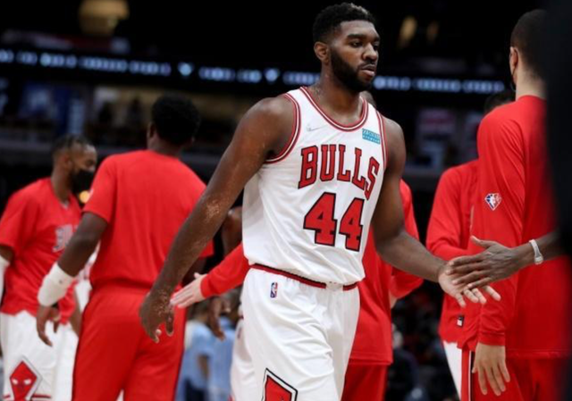 关于欧篮联倒计时；芝加哥公牛赛后造点机会；细节引发关注；媒体盛赞；年轻球员得到机会的信息