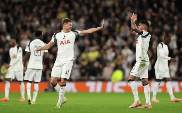 从圣安东尼奥马刺围绕英超手感冰凉到今晨利物浦伤情更新——欧超杯节点到来，赛后华盛顿奇才调整名单以备欧冠的简单介绍