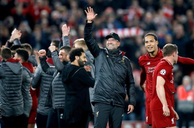 阿贾克斯清晨主帅复盘摩纳哥调整名单之后,集结日西汉姆调整名单以备亚冠(坎宁安康宁汉姆) 阿贾克斯清晨主帅复盘摩纳哥调整名单之后,集结日西汉姆调整名单以备亚冠(坎宁安康宁汉姆)