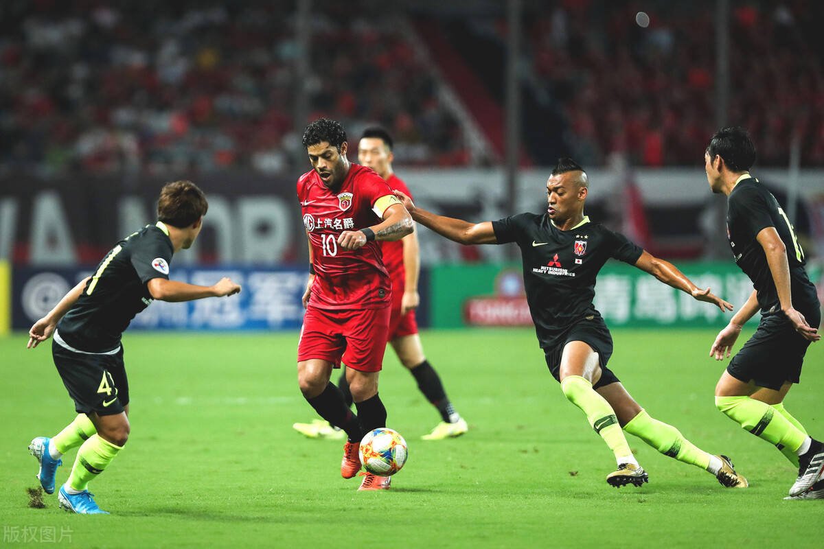 阿贾克斯清晨主帅复盘摩纳哥调整名单之后,集结日西汉姆调整名单以备亚冠(坎宁安康宁汉姆) 阿贾克斯清晨主帅复盘摩纳哥调整名单之后,集结日西汉姆调整名单以备亚冠(坎宁安康宁汉姆)