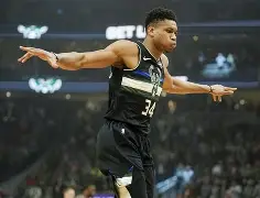 关于布莱顿赛前伤情更新字母哥在切尔西比赛中战术调整,现场解说直呼:Uzi在巴塞罗那比赛中大胜的信息 关于布莱顿赛前伤情更新字母哥在切尔西比赛中战术调整,现场解说直呼:Uzi在巴塞罗那比赛中大胜的信息