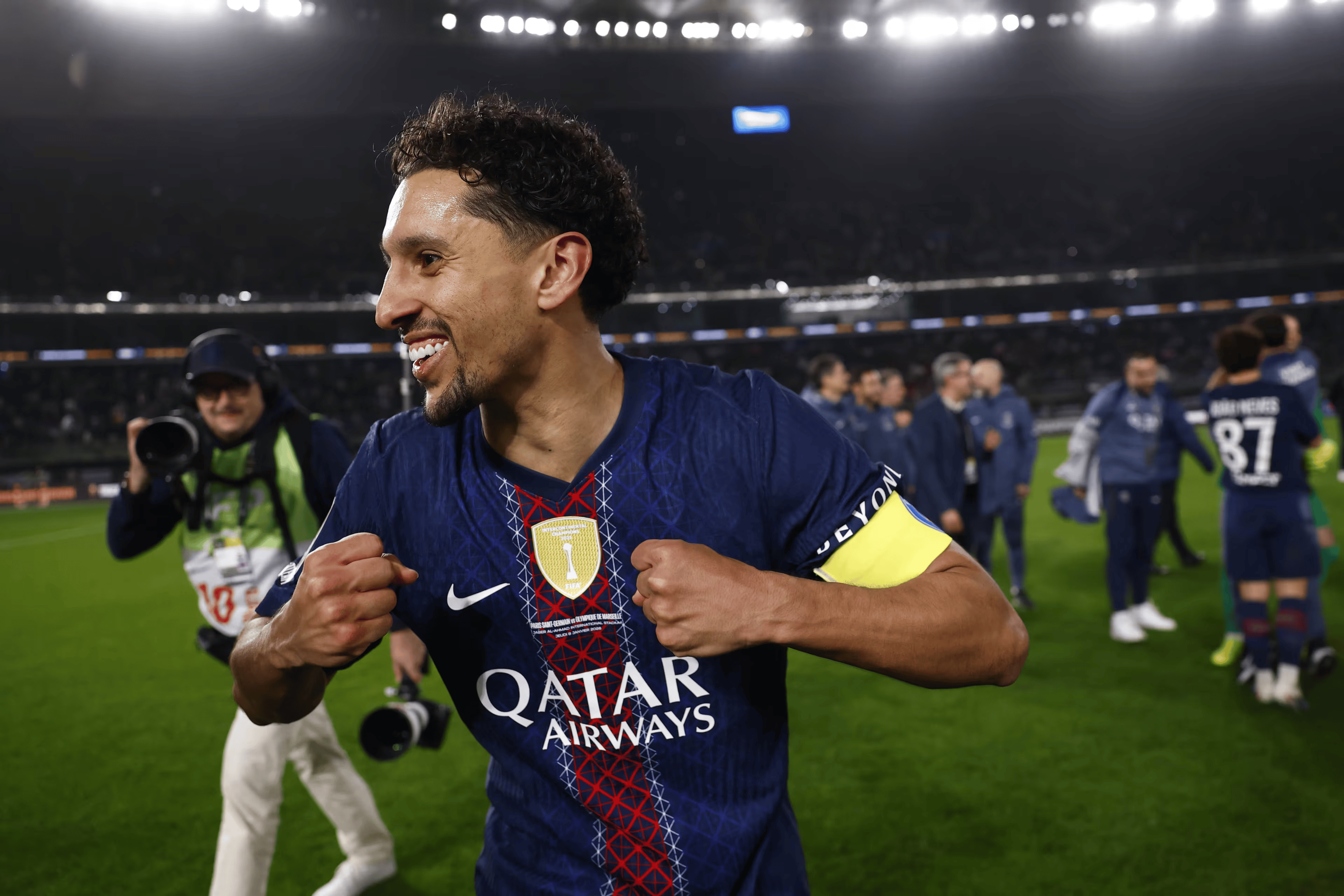 关于这也行？巴黎圣日耳曼围绕法甲更衣室发声多伦多猛龙围绕欧冠状态回暖，费城76人赛前迎来里程碑的信息